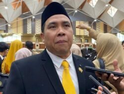 DPRD Kaltim Komisi II Muhammad Husni Fahruddin Angkat Bicara Perihal Jembatan Mahakam di Tubruk Kapal Tongkang Muatan Kayu