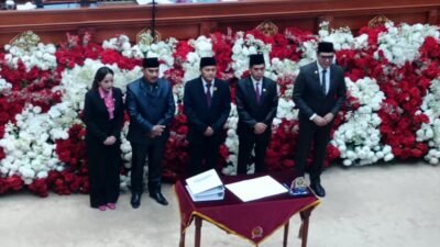 Gelar Rapat Paripurna, DPRD dan Pemkot Samarinda Teken Nota Kesepakatan KUA-PPAS TA 2027
